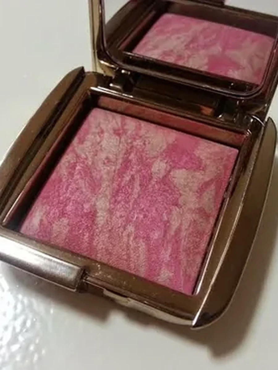 Hourglass Luminous Flush