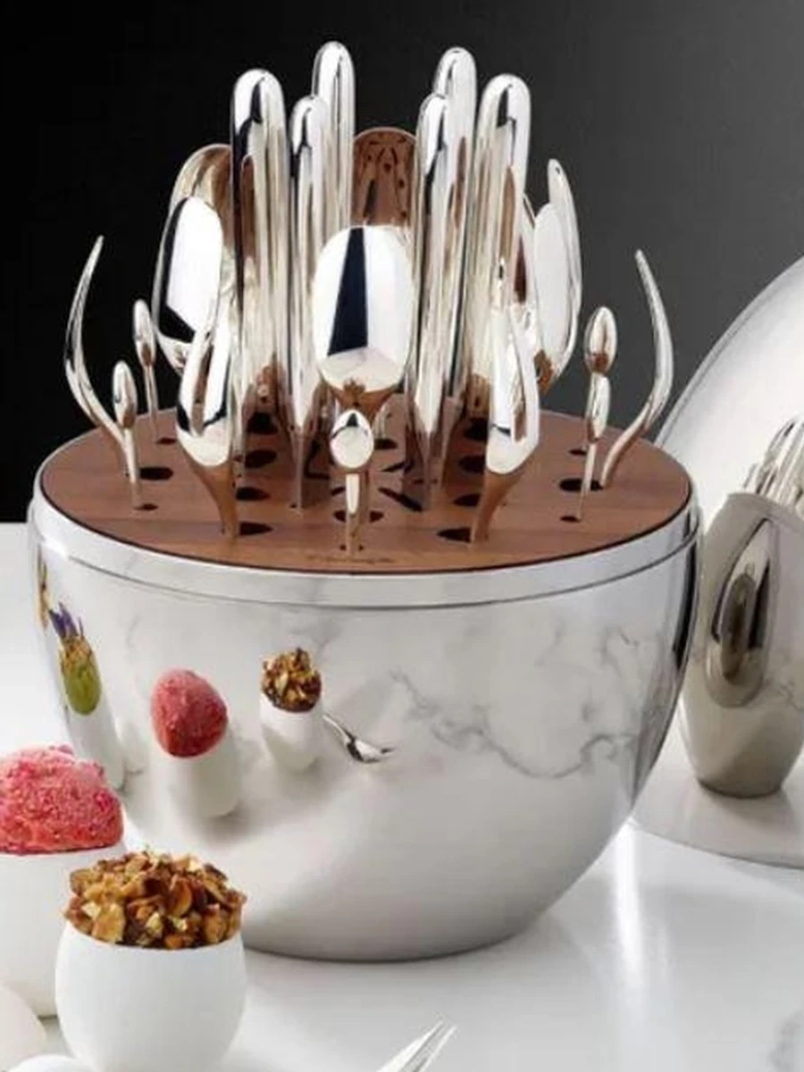 Набор столовых приборов