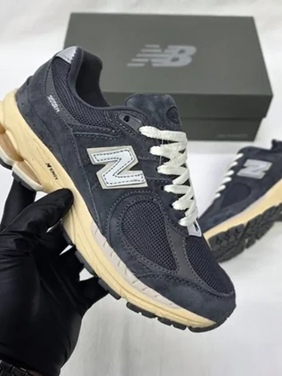 Кроссовки New Balance 2002R Dark Grey Vintage