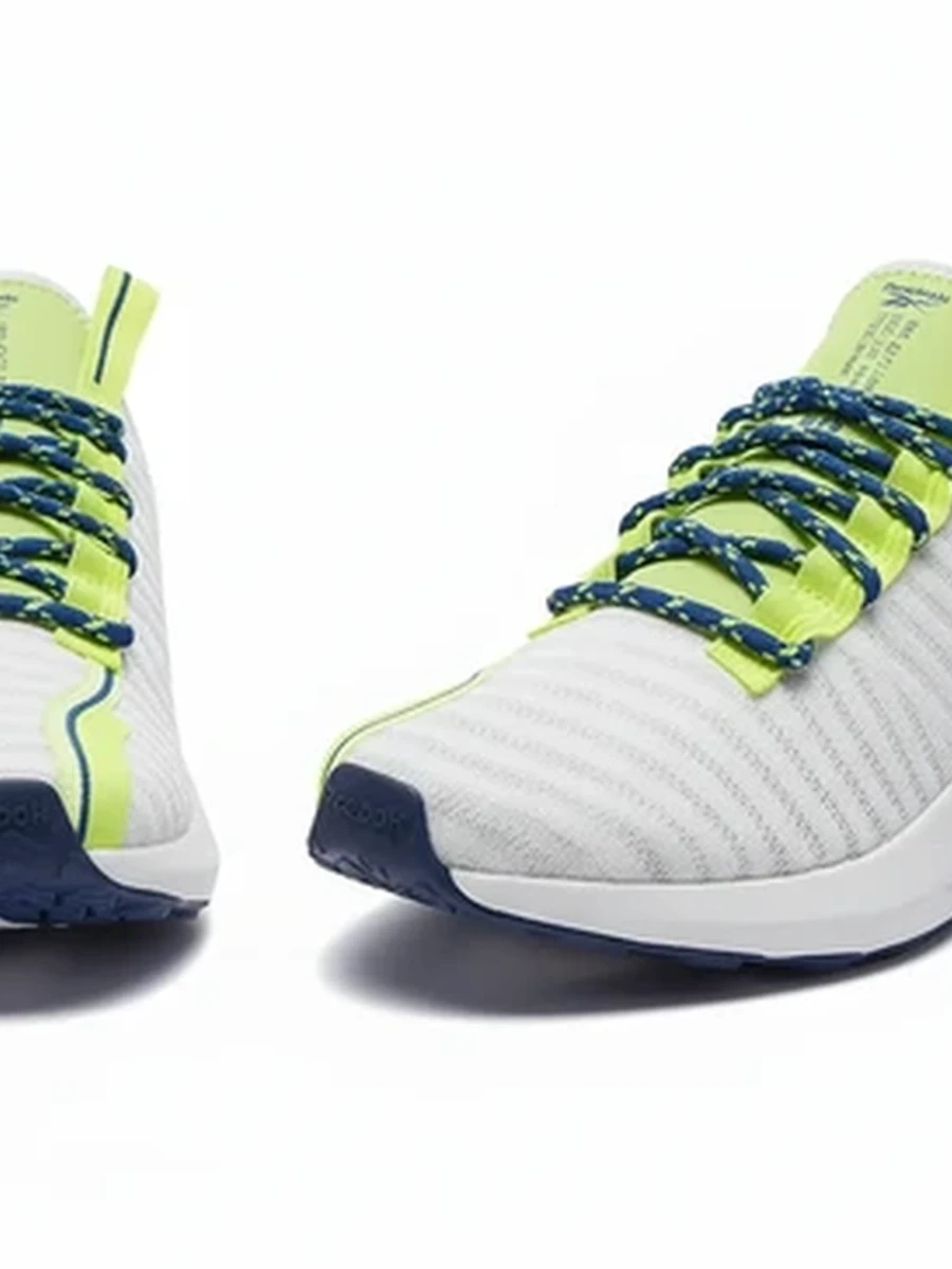 Легкие беговые кроссовки Reebok для спорта и активного отдыха