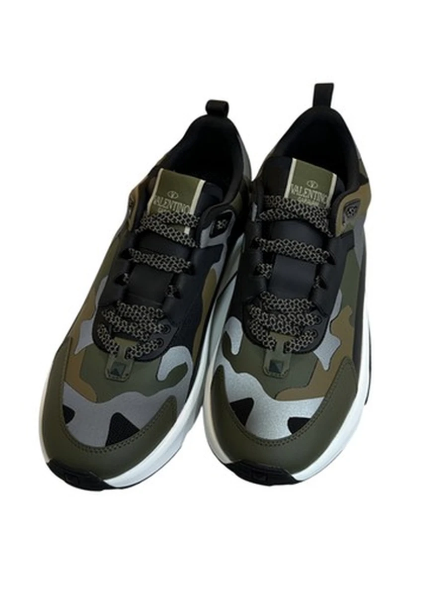 Кроссовки Valentino True Act  (Валентино Тру Акт, True Act Low Top Sneaker) цвета хаки 40 размера сетчатые кожаные прорезиненные демисезонные.