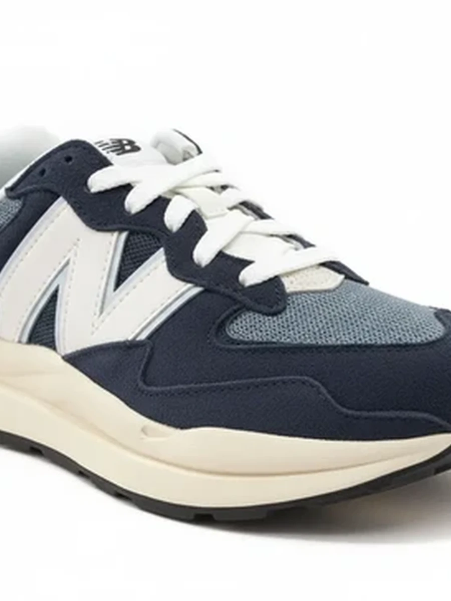 Кроссовки мужские New Balance 574 синие замшевые для повседневной носки