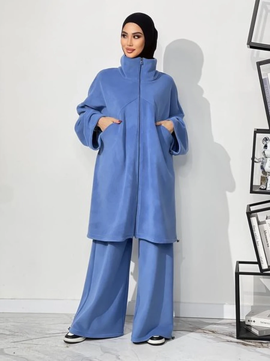 Комфортный женский костюм casual свободного силуэта