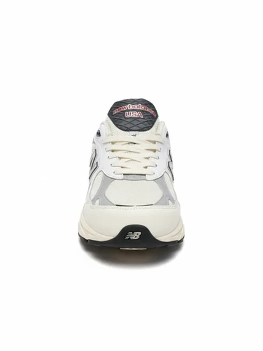 Мужские кроссовки New Balance 990 белые для спорта и повседневной носки