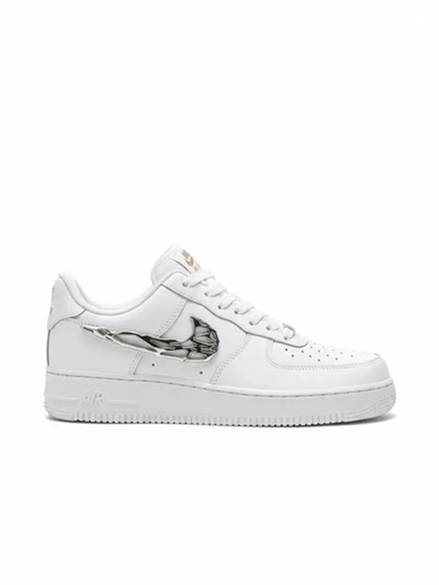 Кроссовки Nike Air Force 1 белые с уникальным металлическим свушем